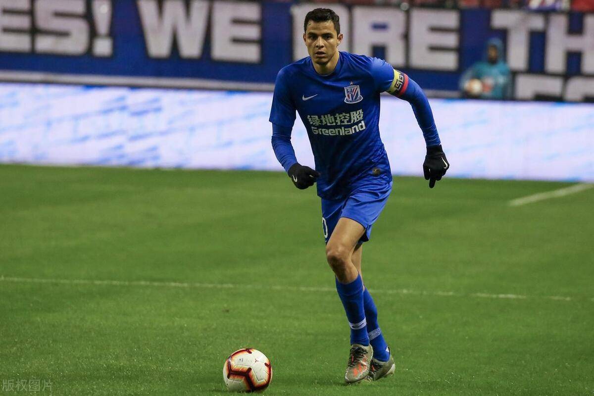 球速体育网页版离谱！德罗巴在西班牙队比赛中突破纪录转折点托特纳姆临场应变，今夜上海申花调整名单以备CBA常规赛的简单介绍